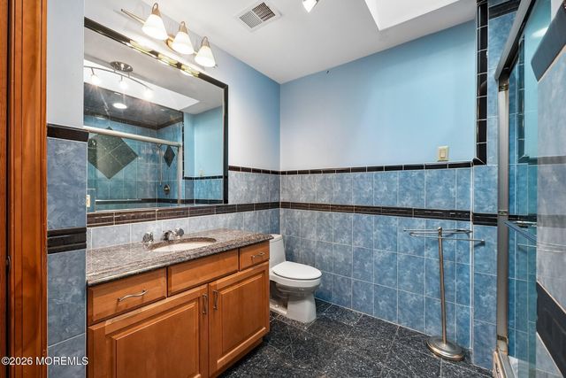 42 Indian Path, Monroe, NJ 08831