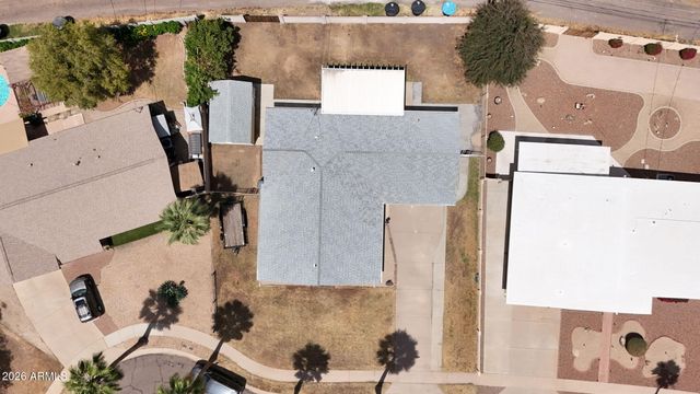 3122 E Shangri La Road, Phoenix, AZ 85028