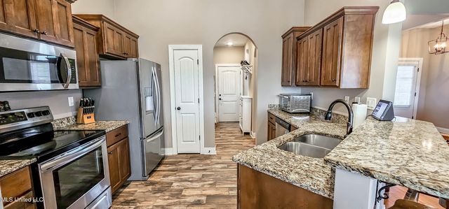 4710 E Dublin Circle, Olive Branch, MS 38654