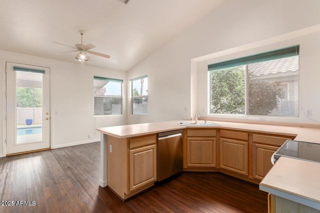 6230 W Irma Lane, Glendale, AZ 85308