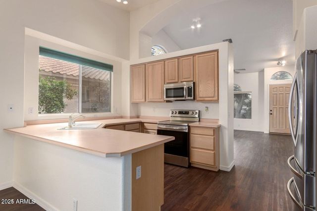 6230 W Irma Lane, Glendale, AZ 85308