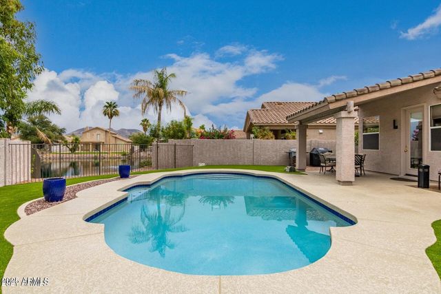 6230 W Irma Lane, Glendale, AZ 85308