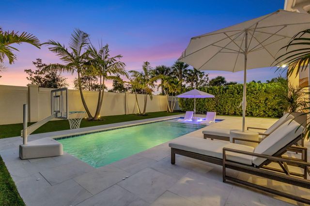 12676 Nautilus Circle, Palm Beach Gardens, FL 33412