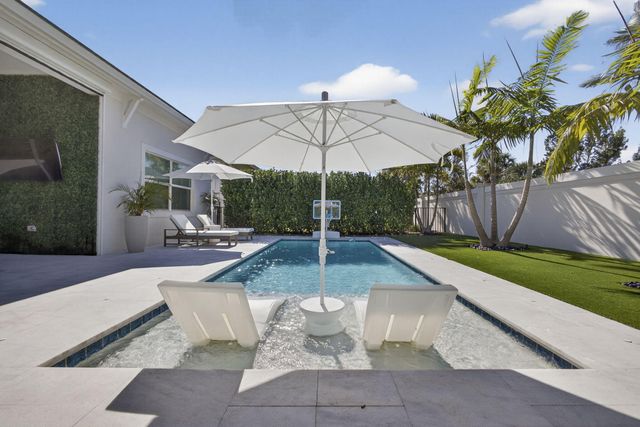 12676 Nautilus Circle, Palm Beach Gardens, FL 33412