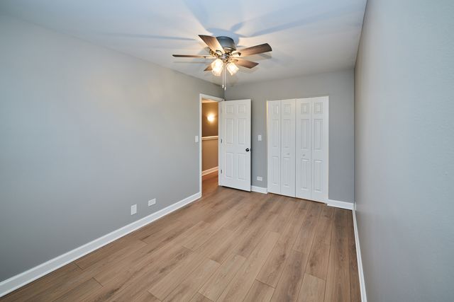 1506 E 72nd Place, Chicago, IL 60619