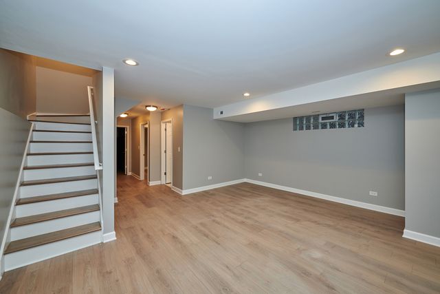 1506 E 72nd Place, Chicago, IL 60619