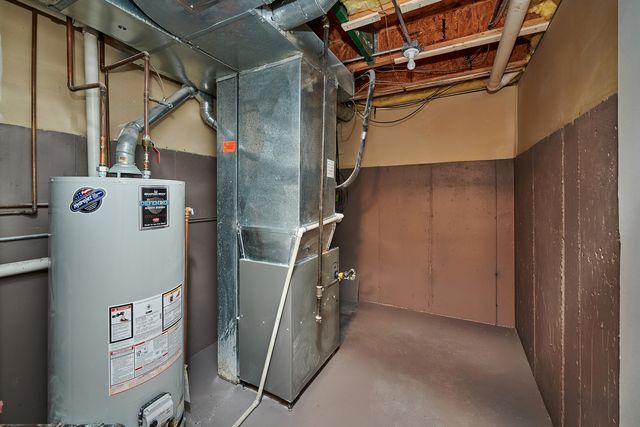 1506 E 72nd Place, Chicago, IL 60619