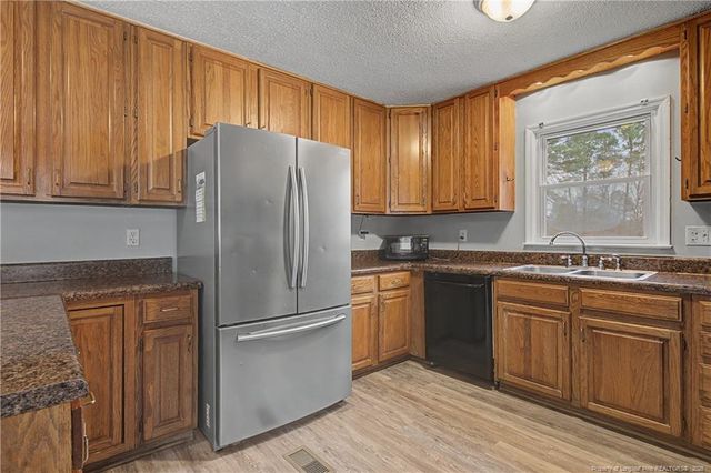 5550 Hedrick Drive, Fayetteville, NC 28303