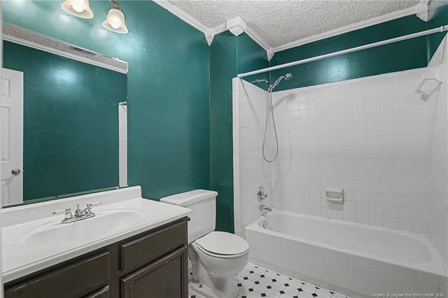 5550 Hedrick Drive, Fayetteville, NC 28303