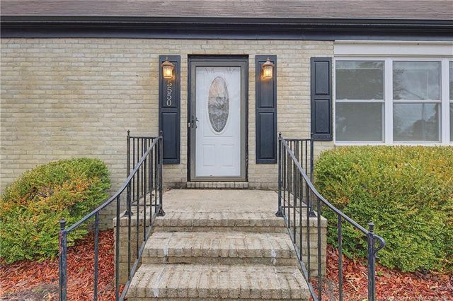 5550 Hedrick Drive, Fayetteville, NC 28303