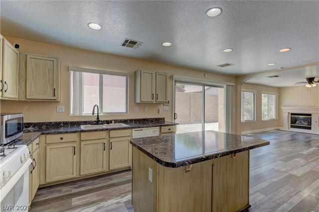 5317 La Quinta Hills Street, North Las Vegas, NV 89081