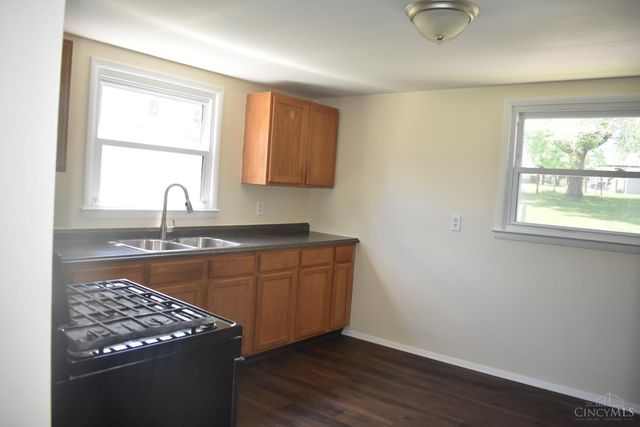 222 Park Avenue, Hillsboro, OH 45133