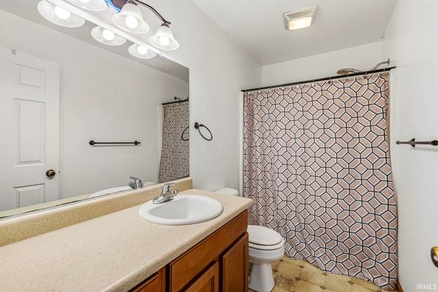 65807 New Dawn Avenue, Goshen, IN 46528