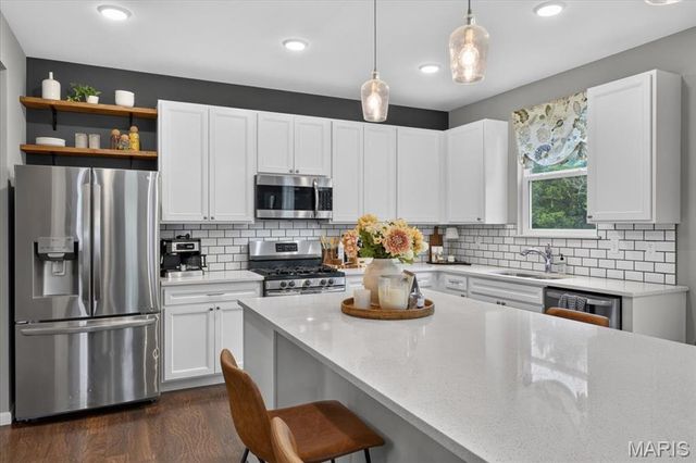 103 Henley Heights Court, Arnold, MO 63010