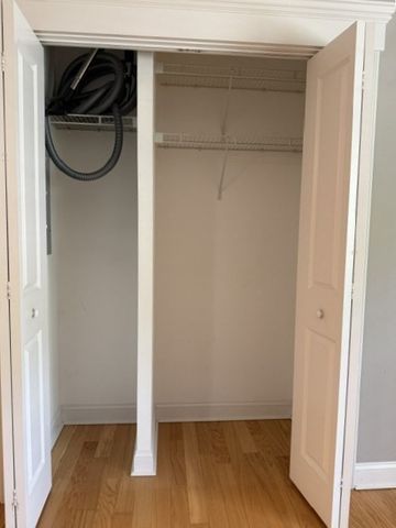47 Alvarado Avenue 3B, Worcester, MA 01604
