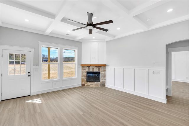 2812 Smith Mcgee Road, Iva, SC 29655