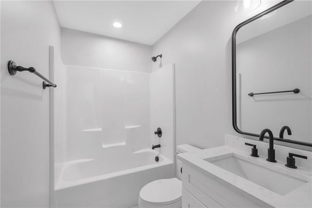 2812 Smith Mcgee Road, Iva, SC 29655