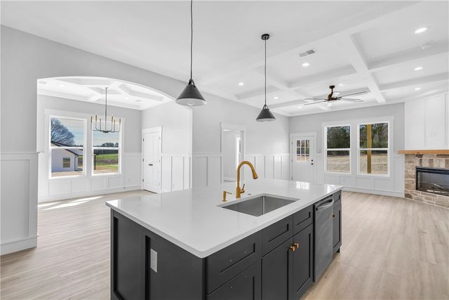 2812 Smith Mcgee Road, Iva, SC 29655