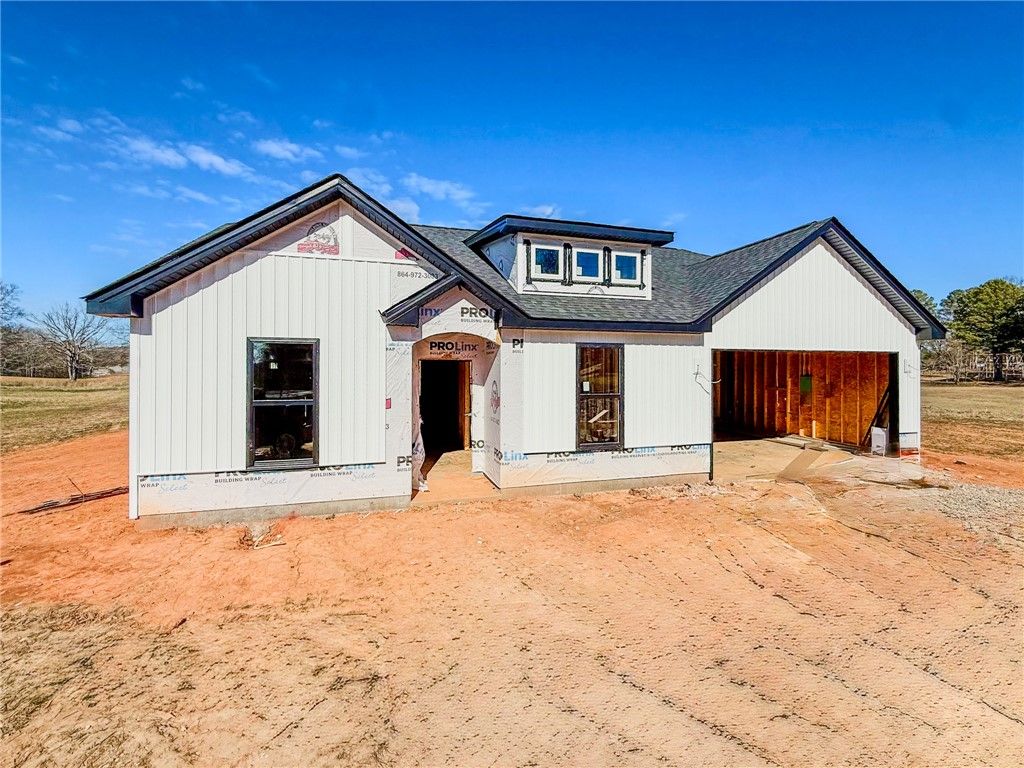 2812 Smith Mcgee Road, Iva, SC 29655