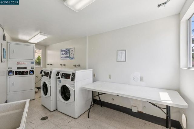 124 Ascot Ct B, Moraga, CA 94556