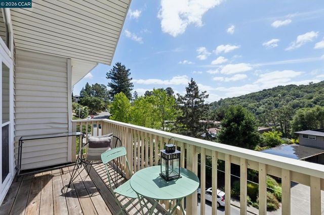 124 Ascot Ct B, Moraga, CA 94556