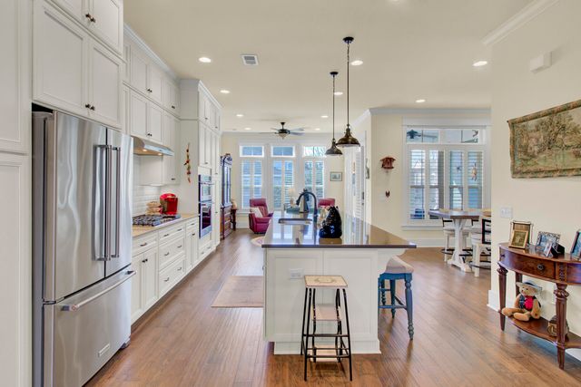 1705 Frissel Street, Charleston, SC 29492