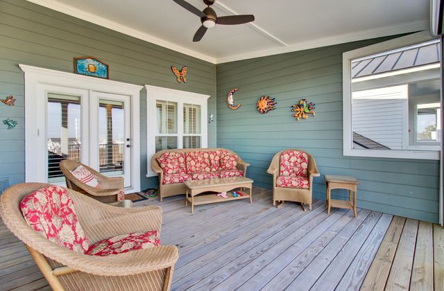 1705 Frissel Street, Charleston, SC 29492