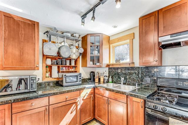29 S Oak Street, Alma, CO 80420