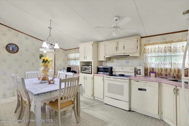 1424 Cross Bow Lane, Spring Hill, FL 34607