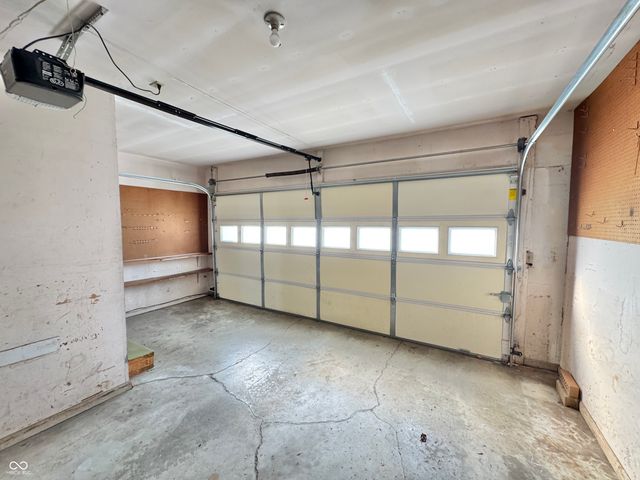 1312 Rocky Ford Road, Columbus, IN 47203