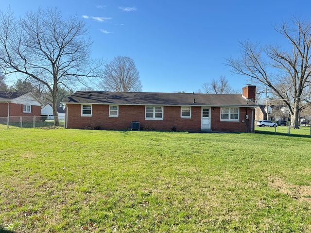 1312 Rocky Ford Road, Columbus, IN 47203
