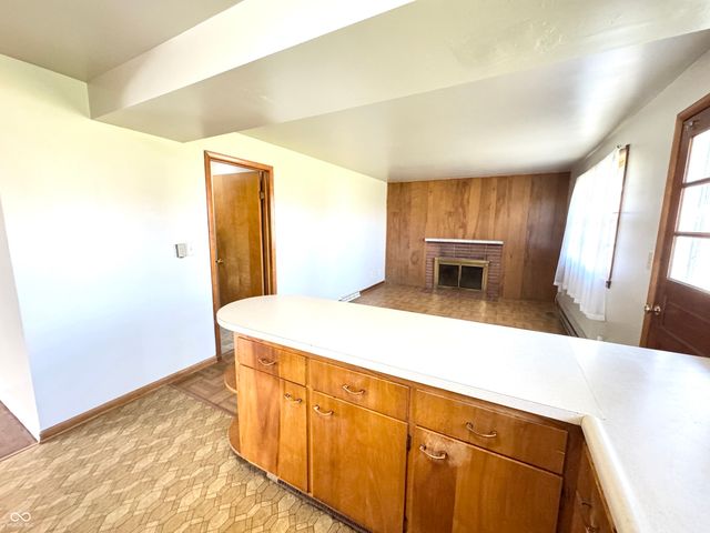 1312 Rocky Ford Road, Columbus, IN 47203