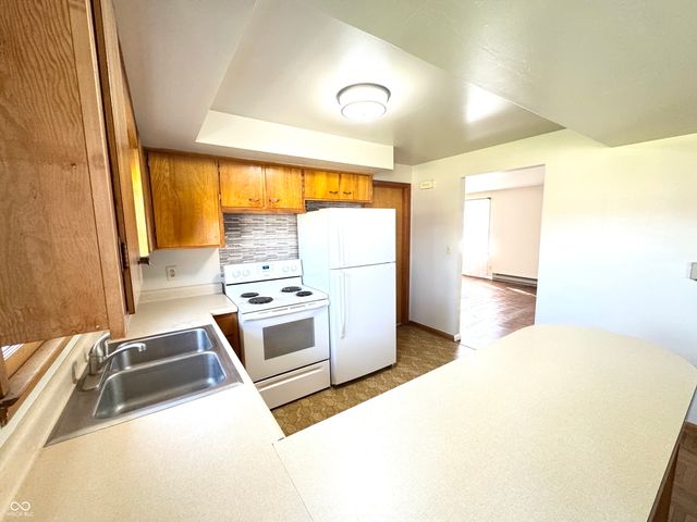 1312 Rocky Ford Road, Columbus, IN 47203