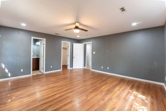 1502 Adelaide Drive, Dallas, TX 75216