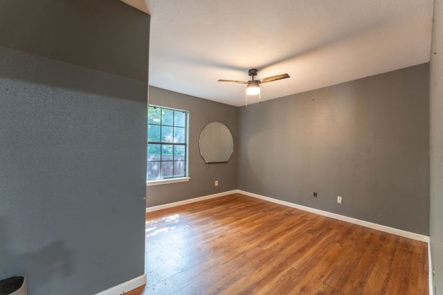 1502 Adelaide Drive, Dallas, TX 75216