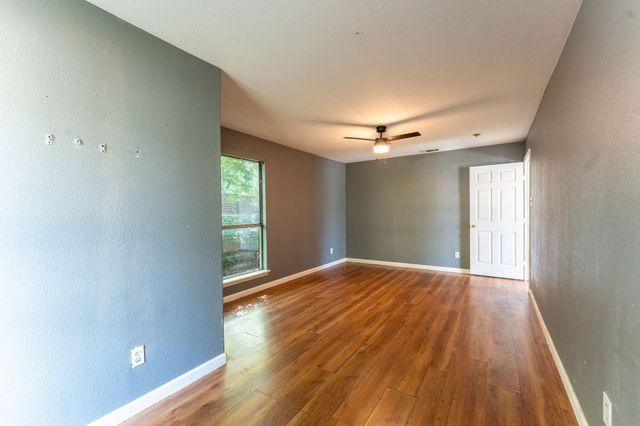 1502 Adelaide Drive, Dallas, TX 75216