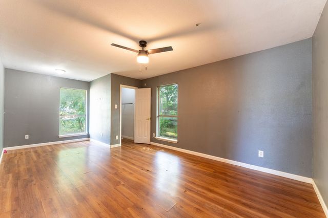 1502 Adelaide Drive, Dallas, TX 75216