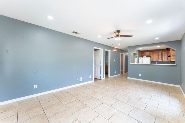 1502 Adelaide Drive, Dallas, TX 75216