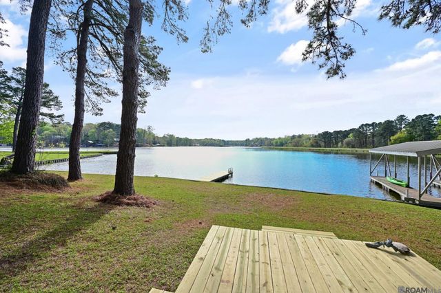 10304 Paradise Ln, St Francisville, LA 70775