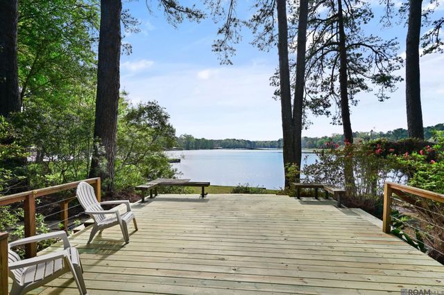 10304 Paradise Ln, St Francisville, LA 70775