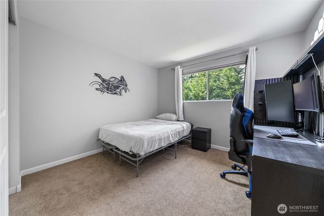 2822 Garden Court #B, Steilacoom, WA 98388