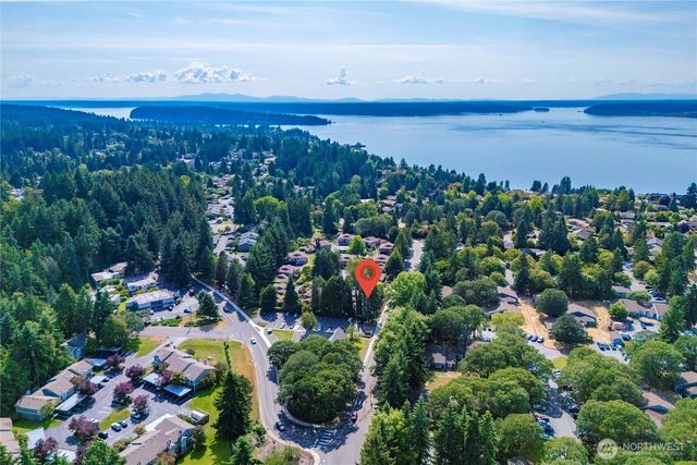 2822 Garden Court #B, Steilacoom, WA 98388