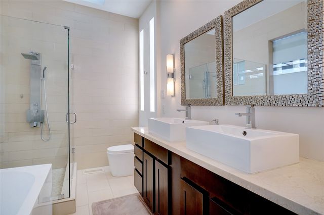 6434 Southpoint Drive, Dallas, TX 75248