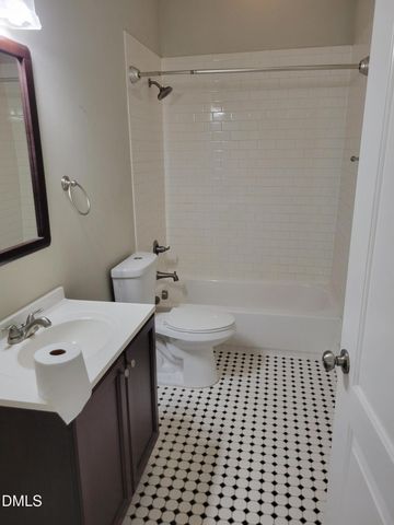 219 E South Street, Raleigh, NC 27601