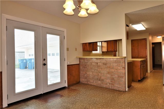 2202 Aspen Dr, Portland, TX 78374