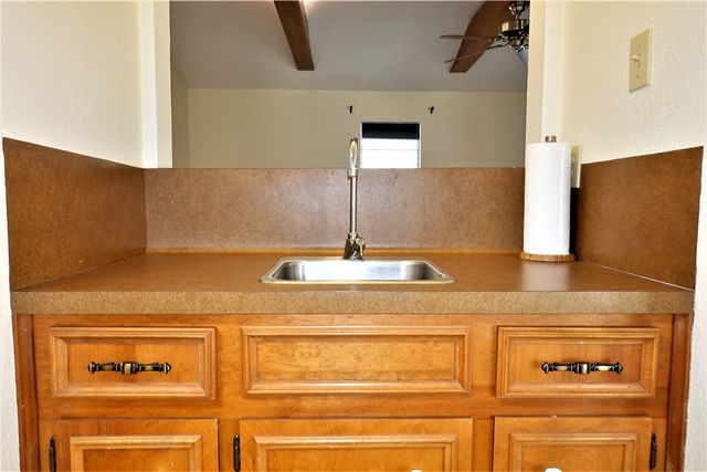 2202 Aspen Dr, Portland, TX 78374