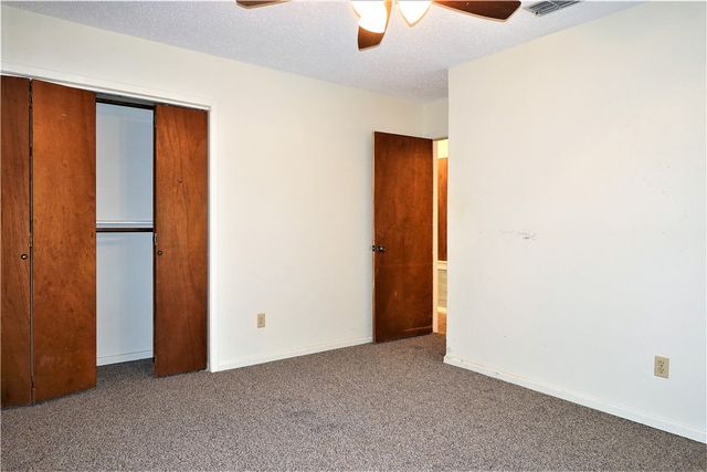 2202 Aspen Dr, Portland, TX 78374