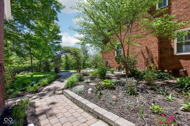 8744 W 86th Street, Indianapolis, IN 46278