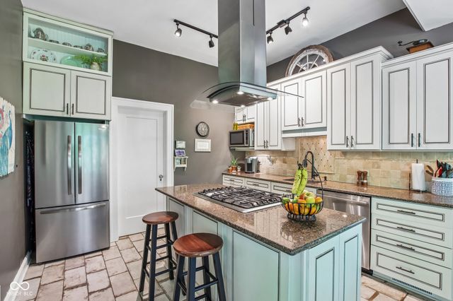 8744 W 86th Street, Indianapolis, IN 46278