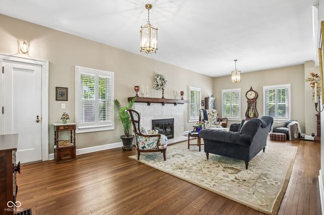 8744 W 86th Street, Indianapolis, IN 46278